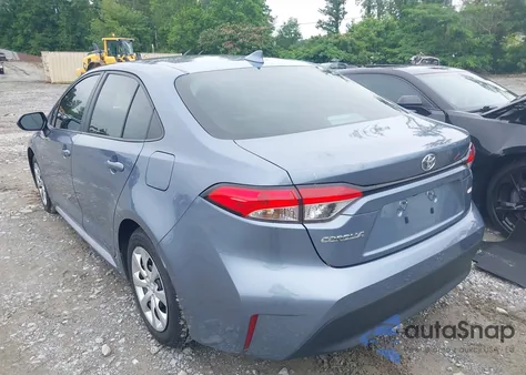 2024 Toyota Corolla Le z USA, uszkodzony, nr VIN 5YFB4MDE3RP108996